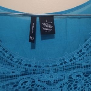 New Direction ladies shirt size Large